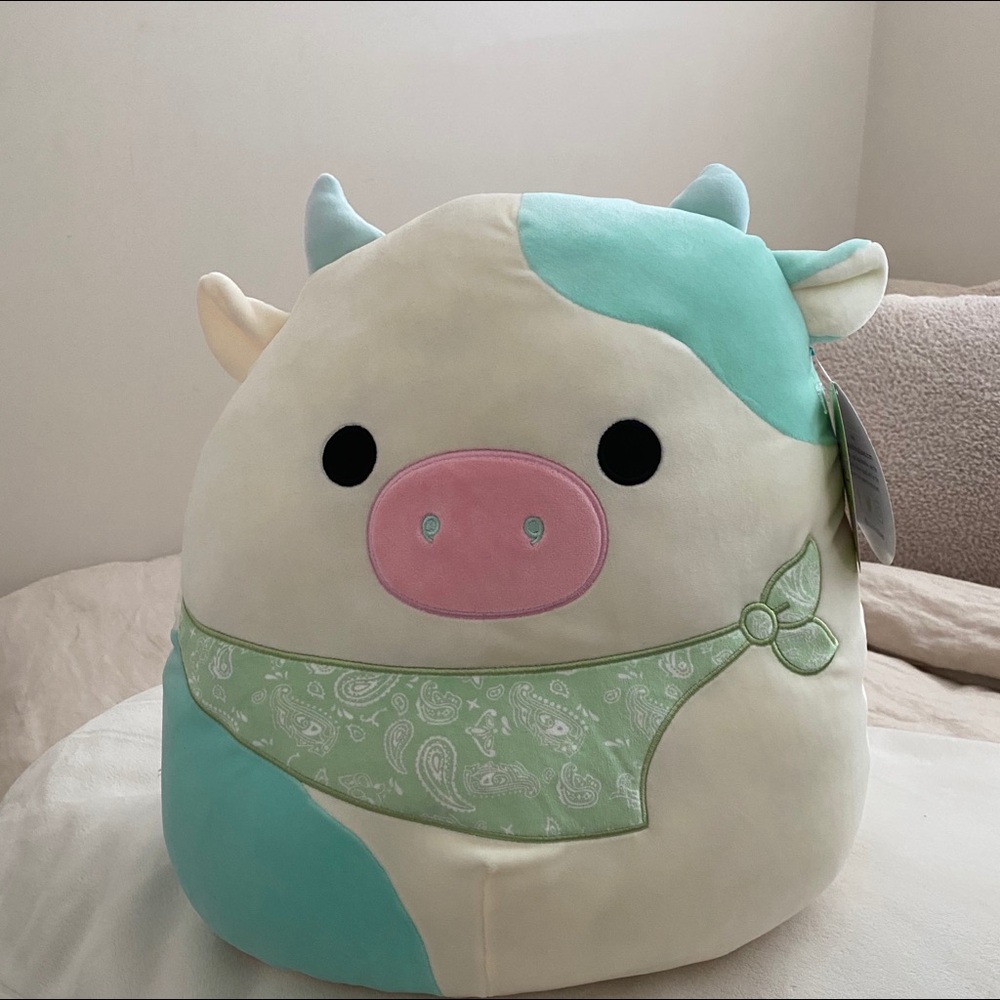 belana squishmallow cow